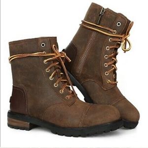 UGG NWOT Women's W Kilmer II Boot 10